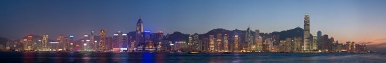 1665px-Hong_Kong_Skyline_Panorama_-_Dec_2008